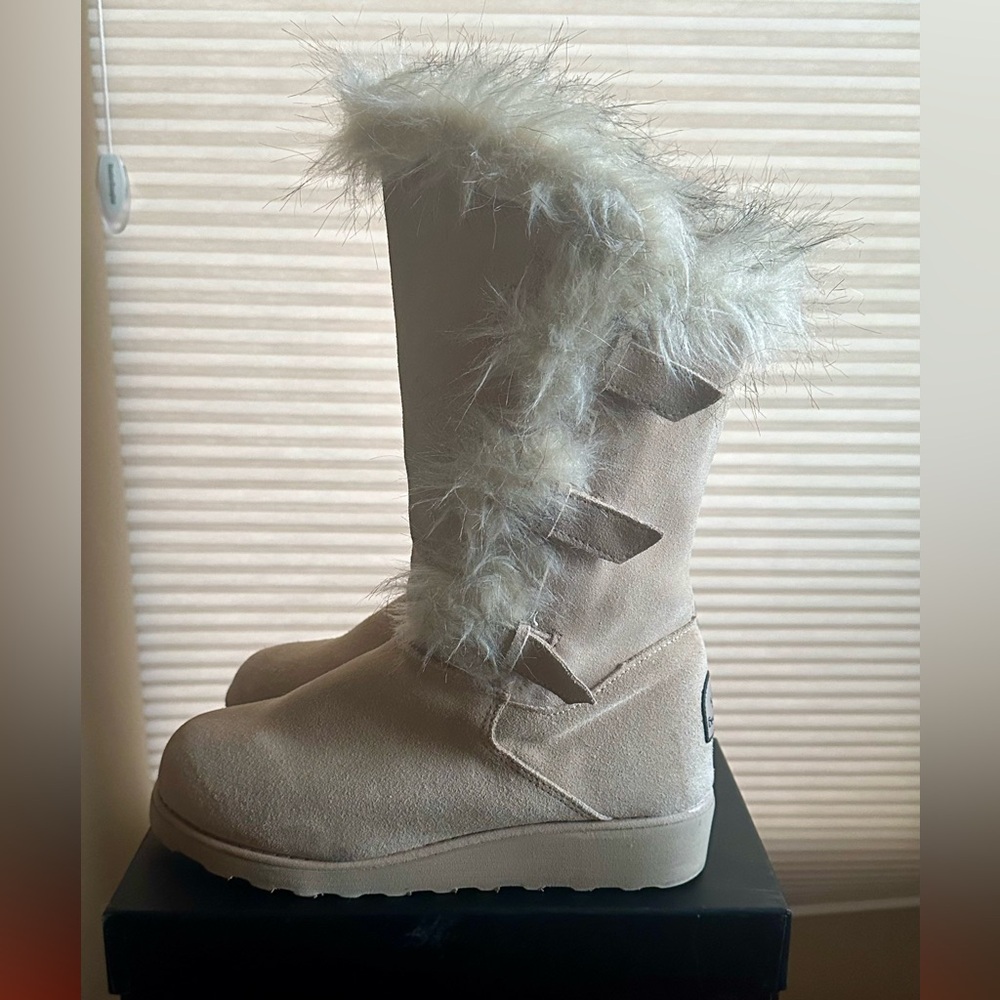BearPaw Cream Fur-Trimmed Winter Boots - Picture 3 of 11